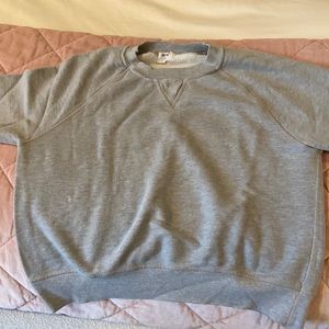 Grey cropped sweatshirt